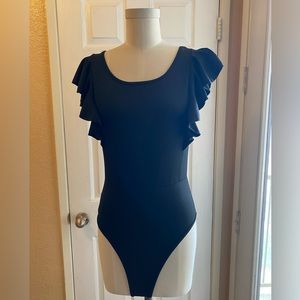Black solid ruffled bodysuit